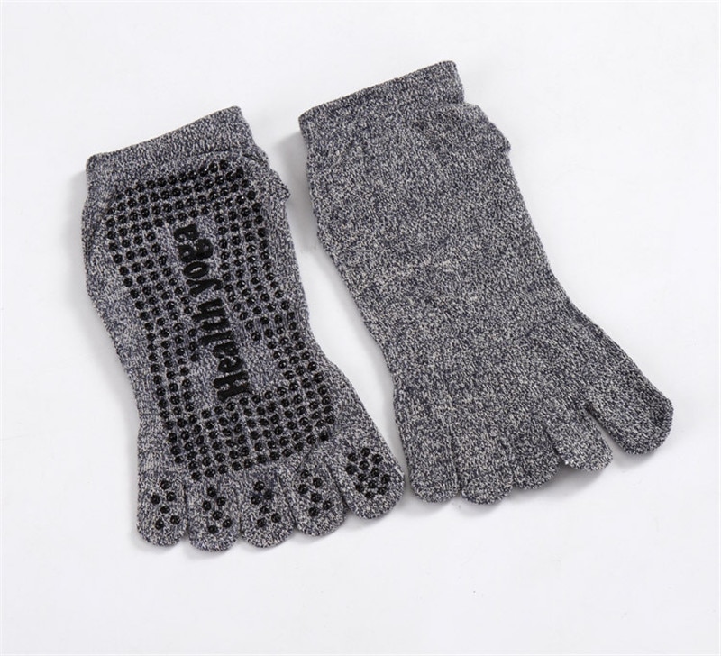 Anti-Slip Grip Men's Yoga Toe Socks 2 Pairs Set