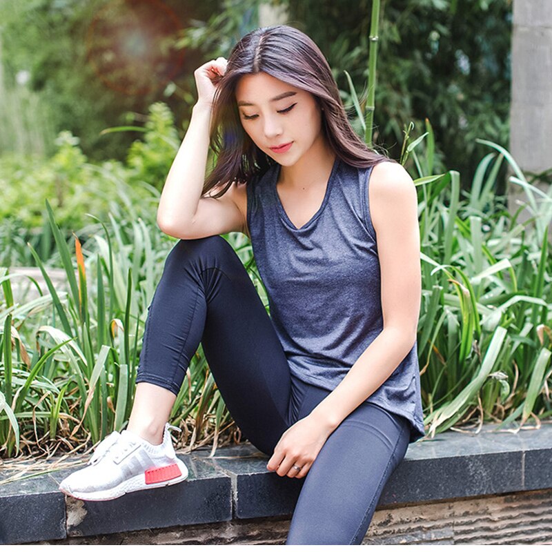 Breathable Mesh Back Sports Women's Tank Top